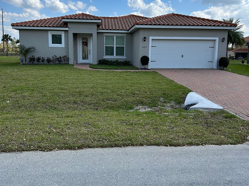 1st image of 437 Cinnamon Dr