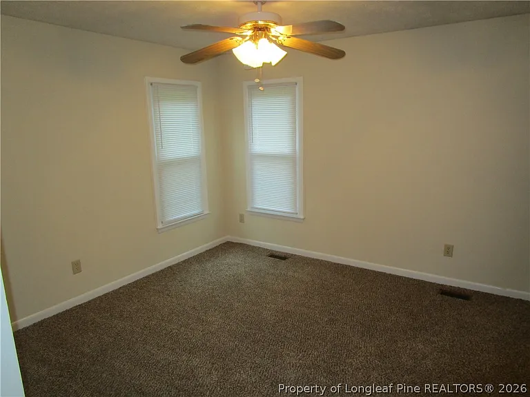 2122 Constitution Dr — Photo 15