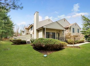6 Valen Ct, Franklin Lakes, NJ 07417