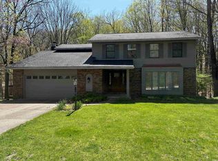 2116 Winn Pl, Mishawaka, IN 46544