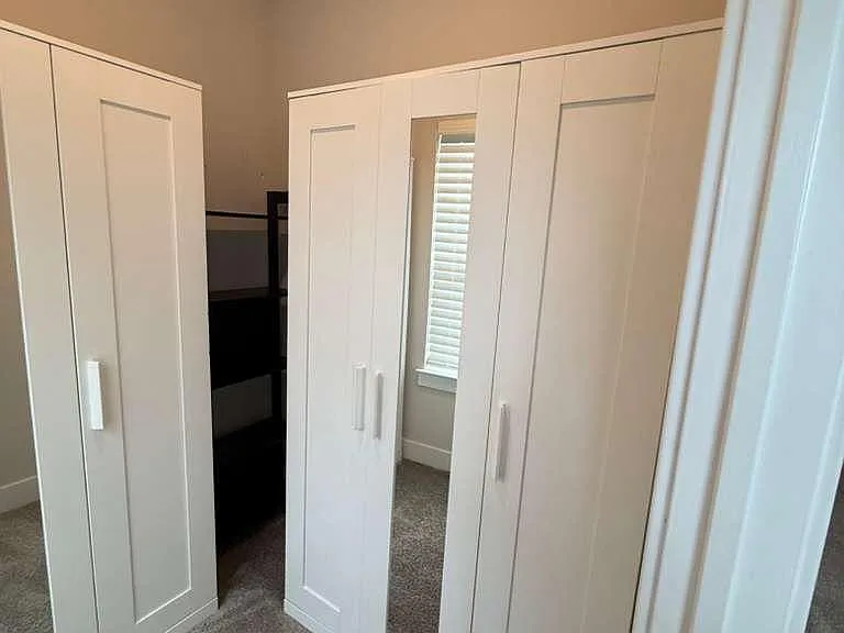 704 Peony Ln — Photo 23