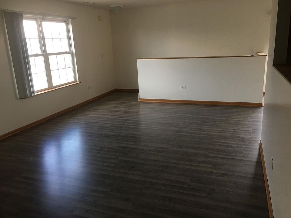 1st image of 1215 Leon Way #4