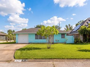 3703 Tanglebriar Dr, Pasadena, TX 77503