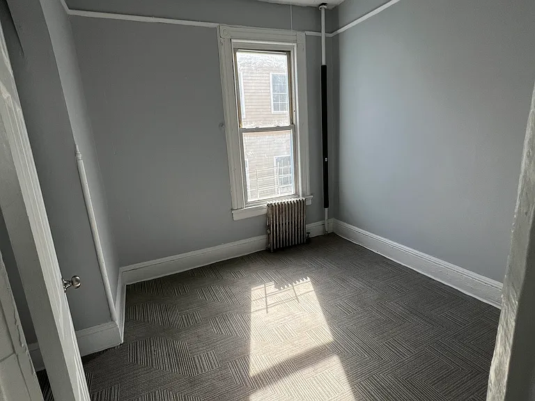 777 E 18th St #2 — Photo 6