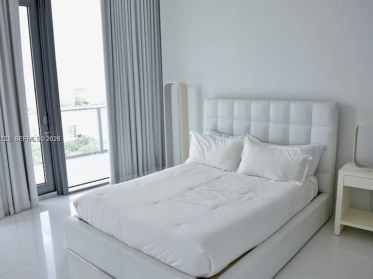 17475 Collins Ave #2802 — Photo 43