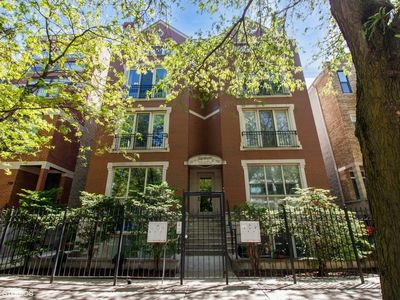 2917 N Damen Ave #2N, Chicago, IL, 60657