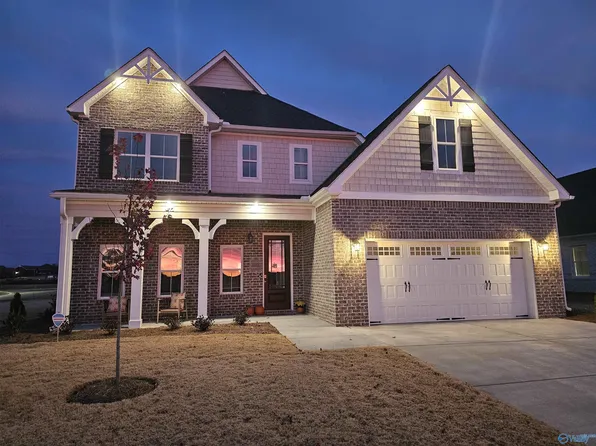 16946 Orleans Dr, Athens, AL 35611