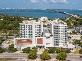 3900 Biscayne Blvd