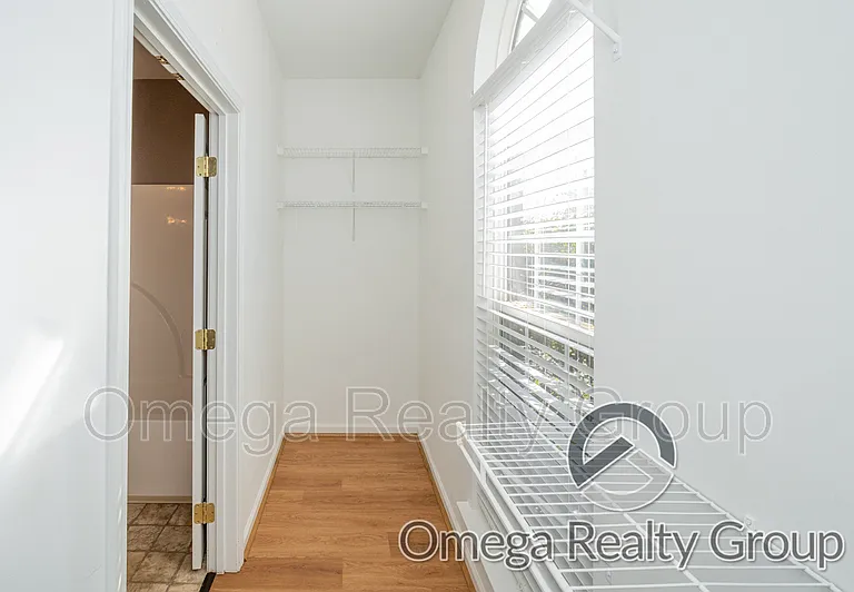 9717 Full Moon Cir — Photo 32