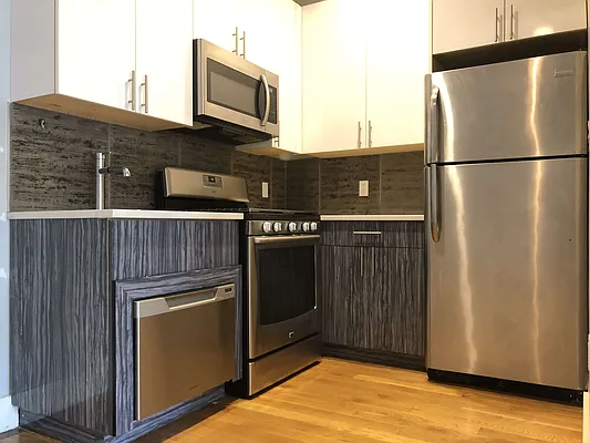 Rented by Premier Metro Realty Corp | media 13