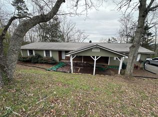 1544 Clearview Dr, Ringgold, GA 30736
