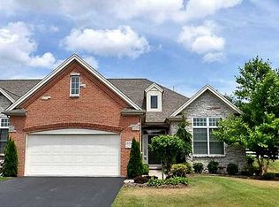 5736 Walnut Cove Rd, Sylvania, OH 43560