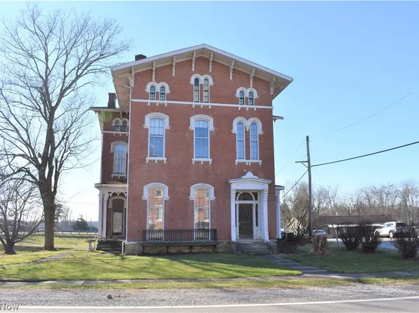 130 Old National Rd, Lore City, OH 43755