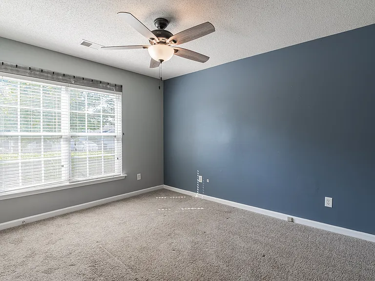 228 Rindle Dr — Photo 24