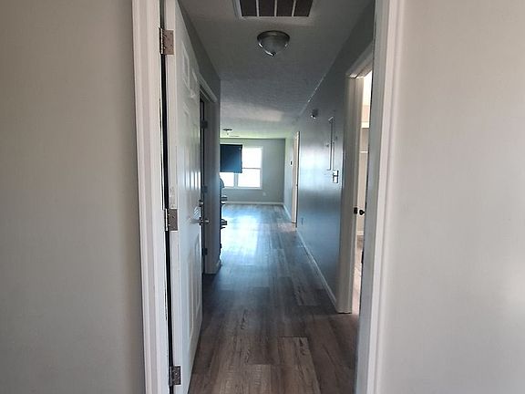 5th image of 150 River St #1