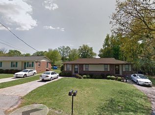 121 Wardview Ave, Greenville, SC 29617