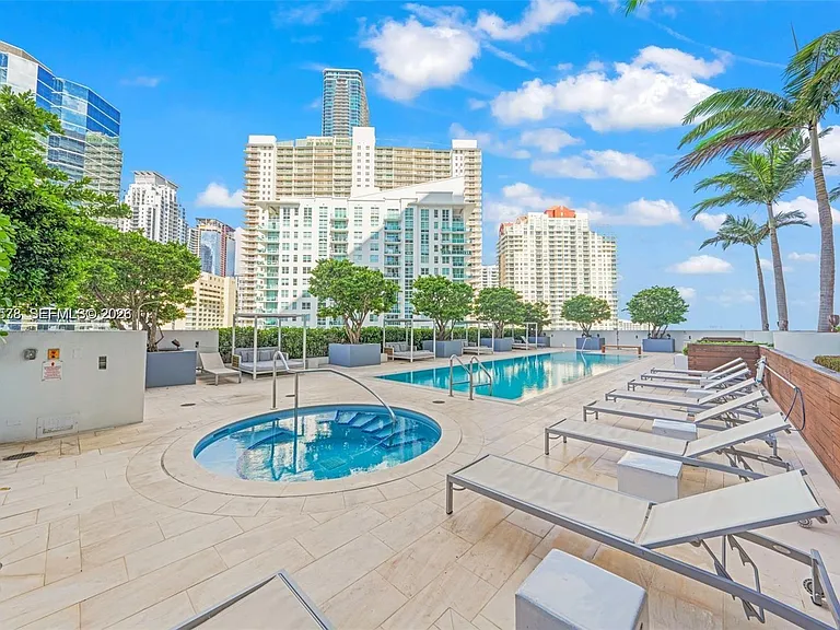 1300 Brickell Bay Dr #2104 — Photo 20