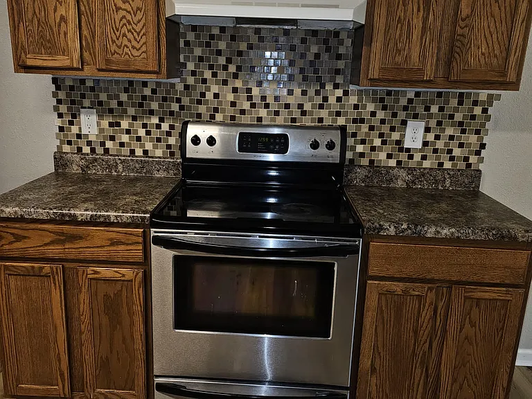 130 Blackwell Ct — Photo 6