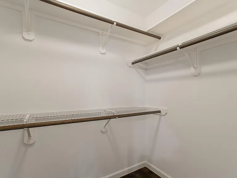226 Blushwood Pl — Photo 34