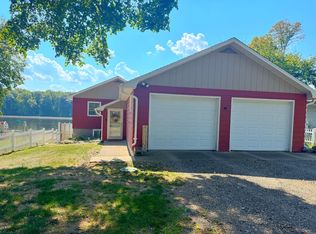 23521 River Run Rd, Mendon, MI 49072
