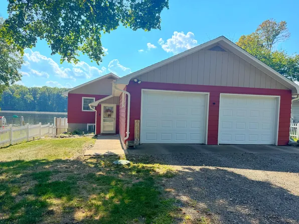 23521 River Run Rd, Mendon, MI 49072