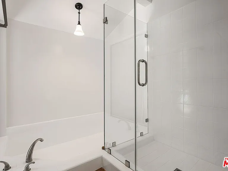 2952 Bottlebrush Dr — Photo 26