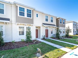 6313 Fairmont Ln, Palmetto, FL 34221