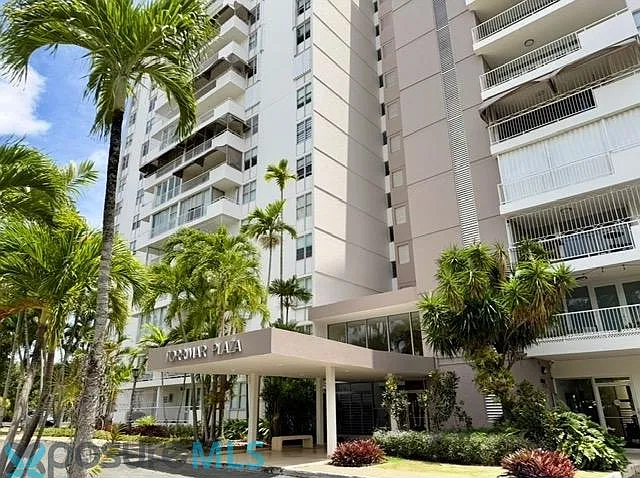 40 Calle 10 — Photo 1