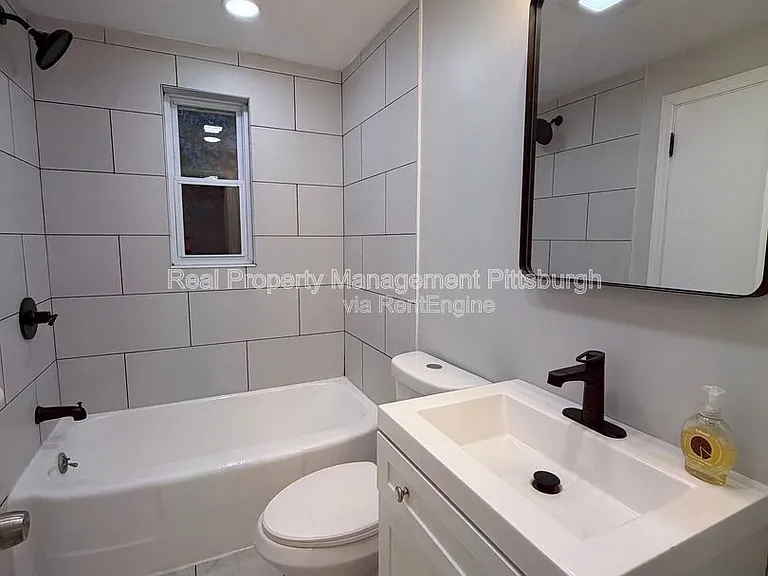 1053 Edward Dr — Photo 9