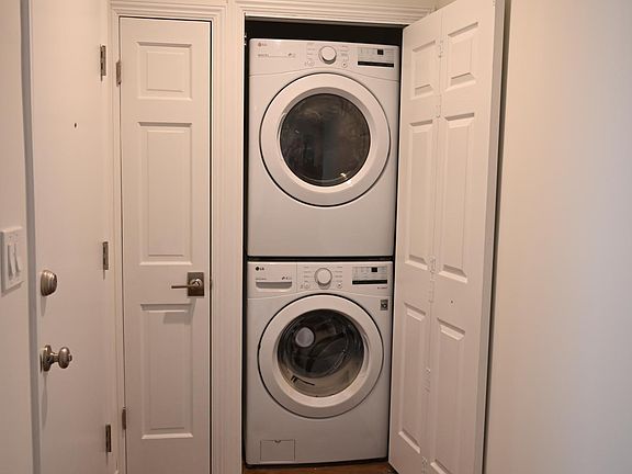 5th image of 12048 Lamanda St #1