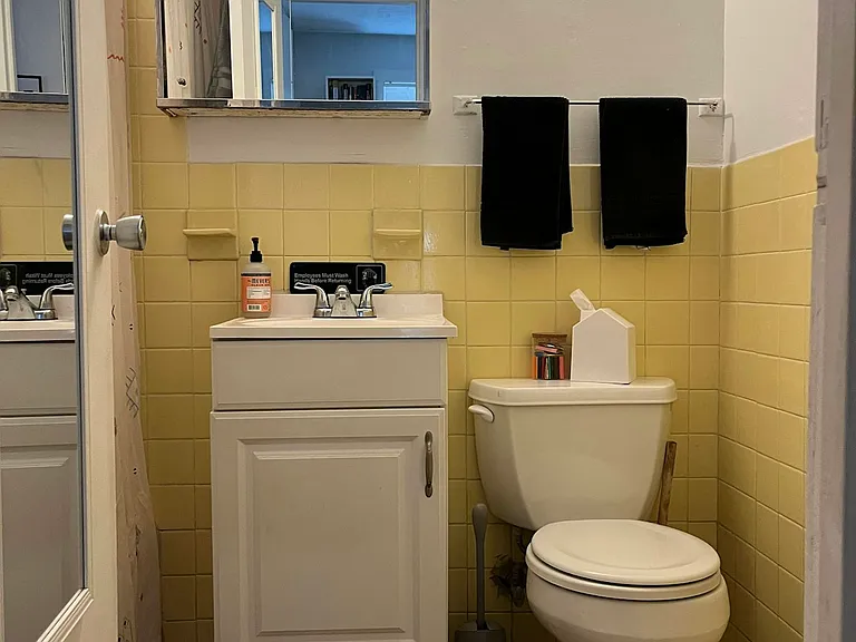 524 Putnam Ave #1 — Photo 6