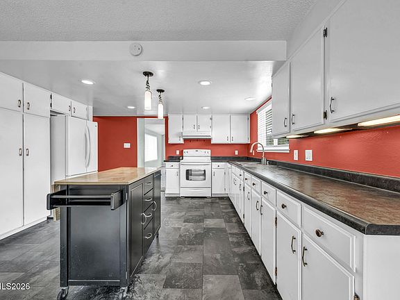 5th image of 4100 Edrie Dr