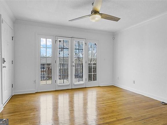 2nd image of 869 Briarcliff Rd NE APT B11
