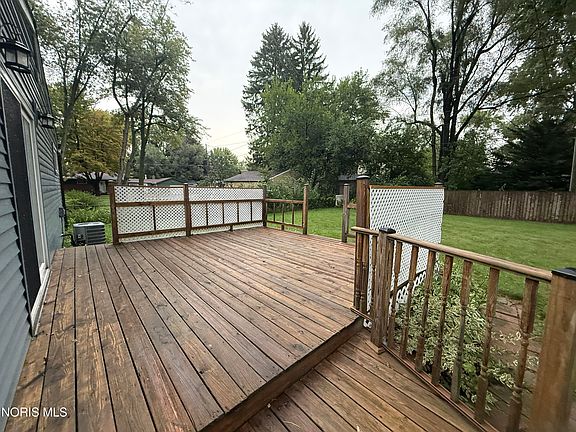 3rd image of 5518 Fenwick Dr