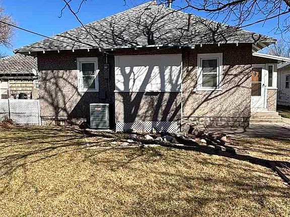 5th image of 419 1st Ave