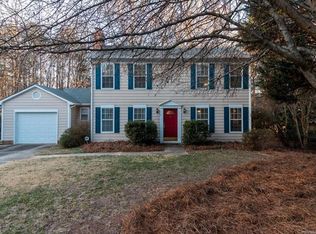8122 Bush Mill Ln, Charlotte, NC 28270