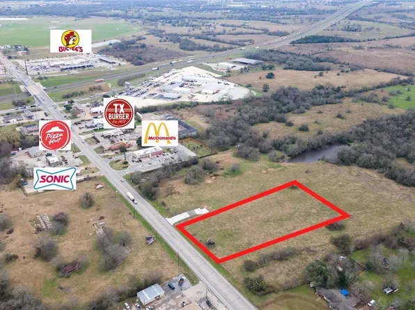 W Main St, Madisonville, TX 77864