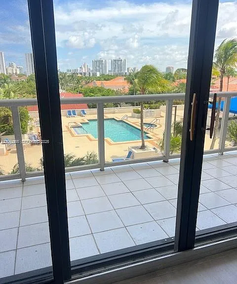 3600 Yacht Club Dr #504 — Photo 7