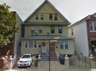 1757 72nd St, Brooklyn, NY 11204