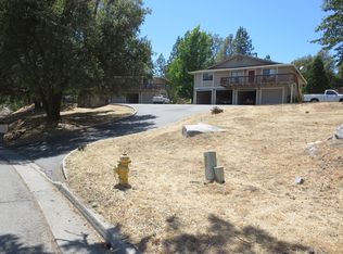 40514 Bollinger Pl, Oakhurst, CA 93644