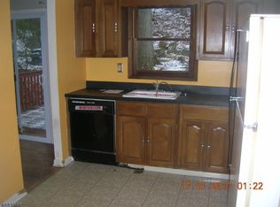 40 Ford Rd, Landing, NJ 07850