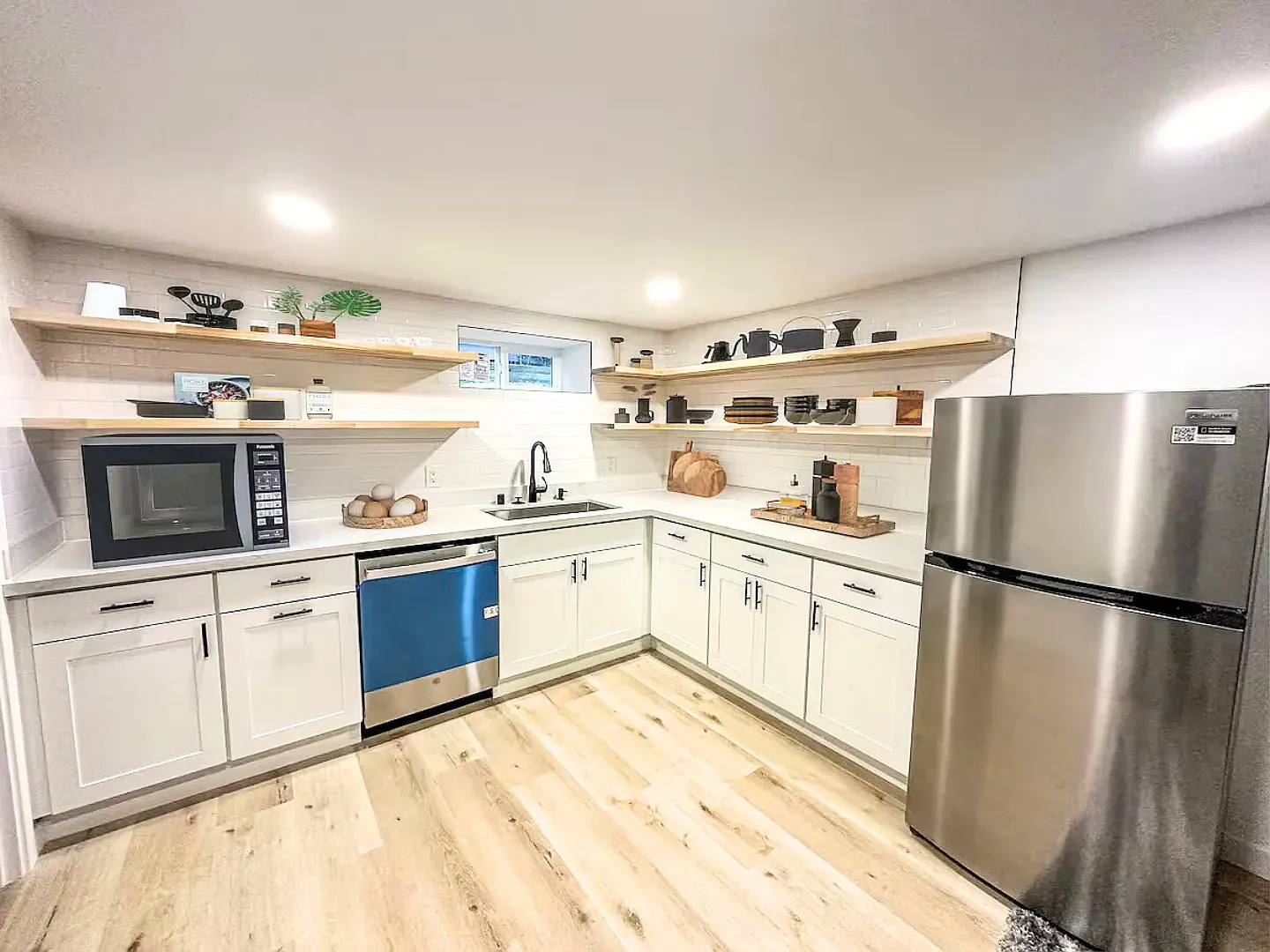 2 bed, 880 sqft, $2,800 — Photo 4