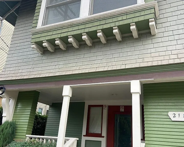 2114 Bonsallo Ave #CARRIAGE HOUSE — Photo 1