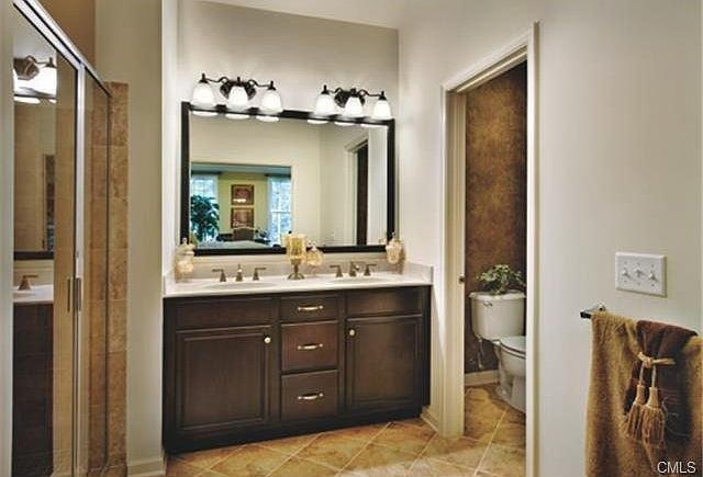 2nd image of 2 Woods Ln #2