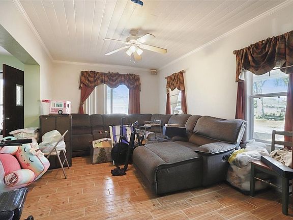 3rd image of 5816 Van Buren St