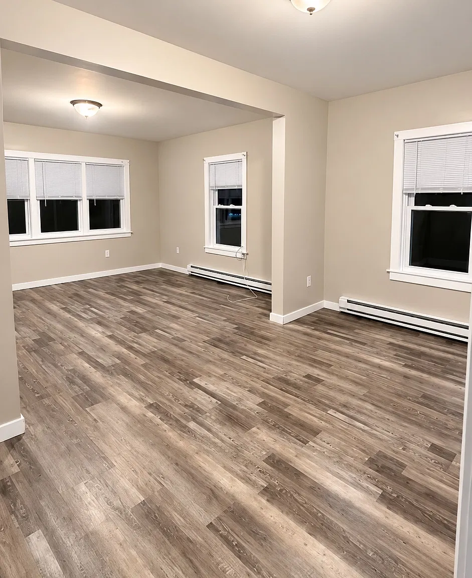 3 bed, $2,150 — Photo 1