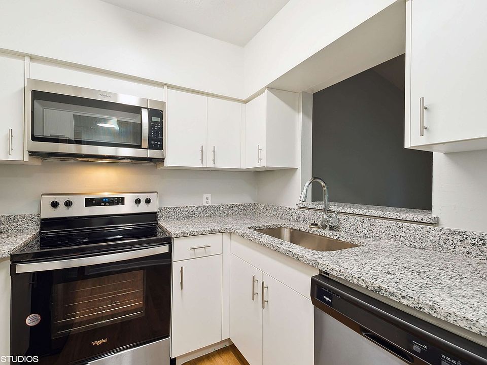 1st image of 401 W Florida Ave #D6