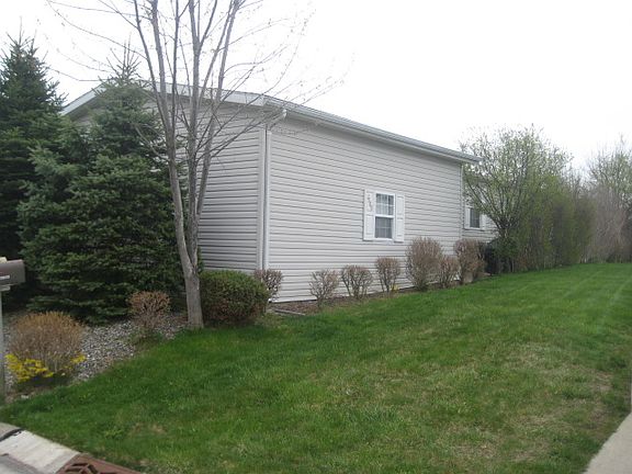 4th image of 1580 Birdie Ln