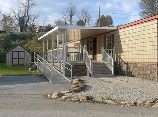 111 Imperial Dr, Coatesville, PA 19320