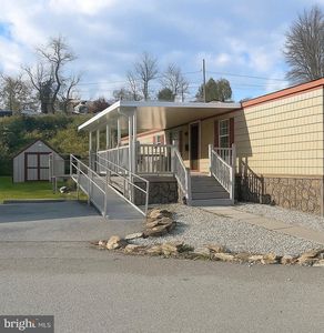 111 Imperial Dr, Coatesville, PA, 19320